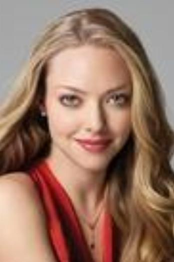 Amanda Seyfried isKaren Smith