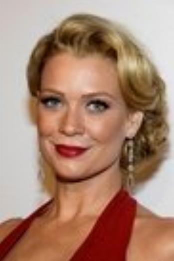 Laurie Holden isDebbie McIlvane