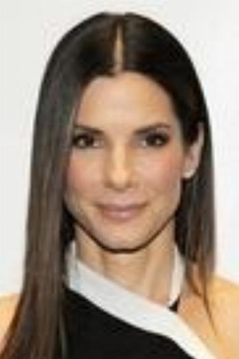 Sandra Bullock isScarlet Overkill (głos)