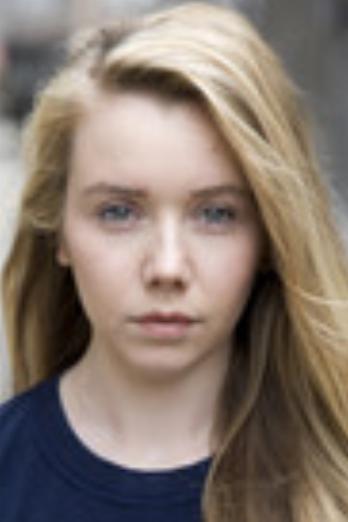 Lauren Lyle isLizzie