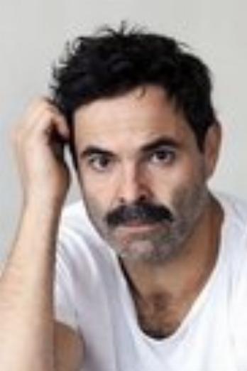 Andreas Döhler isHendrik