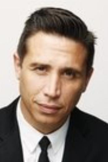 Erik Palladino isArmen