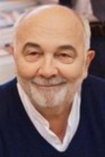 Gérard Jugnot isDaniel