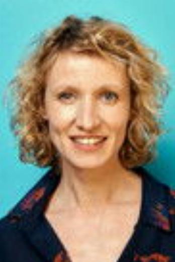 Alexandra Lamy isLa mère de famille (Audrey)