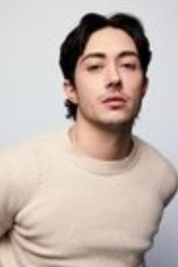 Jordan Gonzalez isRichard Harkness / #49