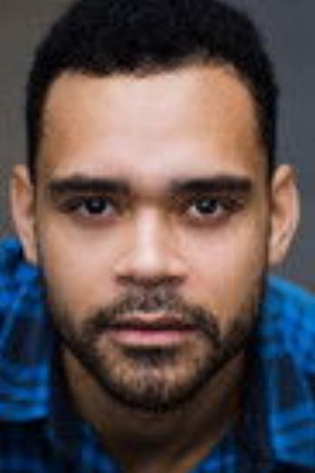 Ilai Swindells isFreddy Lupin (głos)