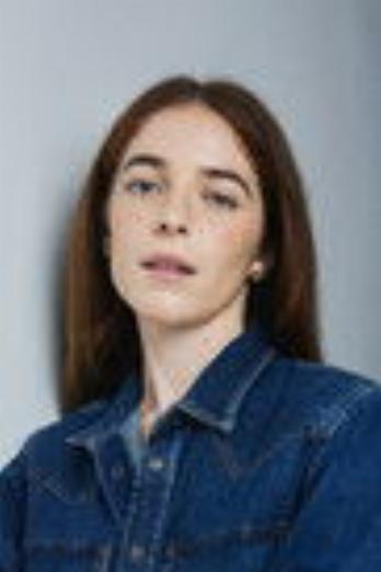 Valentina Romani isEmma