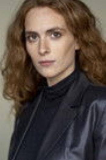 Giulia Heathfield Di Renzi isSister Isabelle