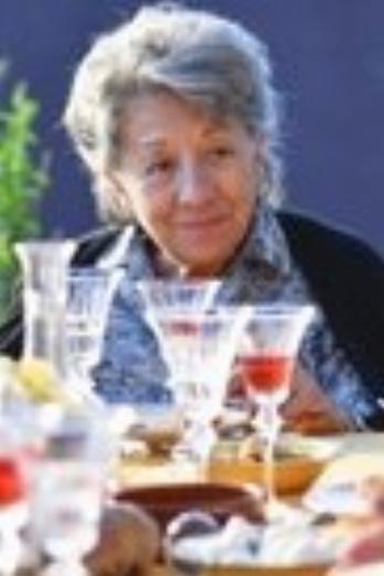 Lucia Zotti isSignora De Luca