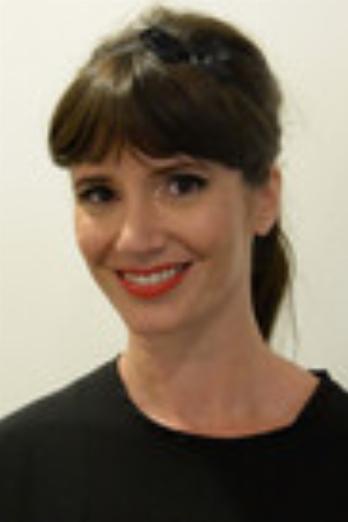 Griselda Siciliani isEstela Dayan