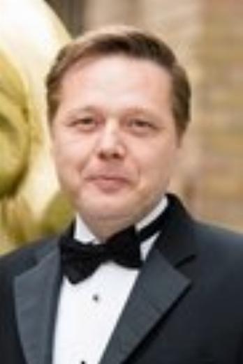 Shaun Dooley isFreca (głos)