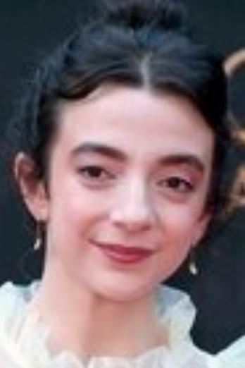 Patsy Ferran isDorothy