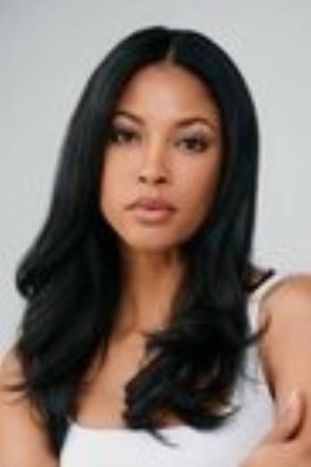 Lex Scott Davis isErin