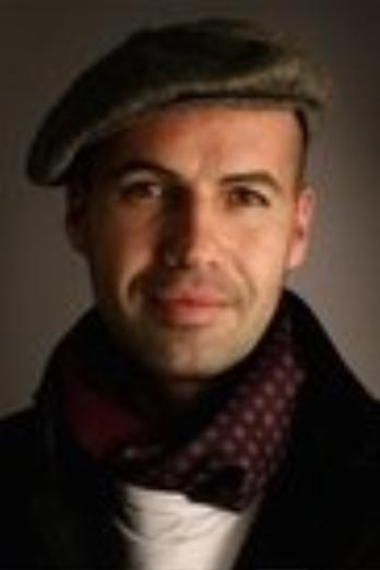 Billy Zane isCal Hockley