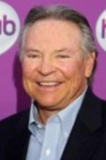 Frank Welker isScooby-Doo / Fred Jones (głos)