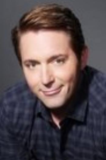 Beck Bennett isSir Thoddeus Sureblade (głos)
