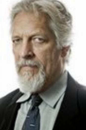 Clancy Brown isCaptain Byron T. Hadley