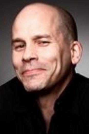 JR Esposito isTravis